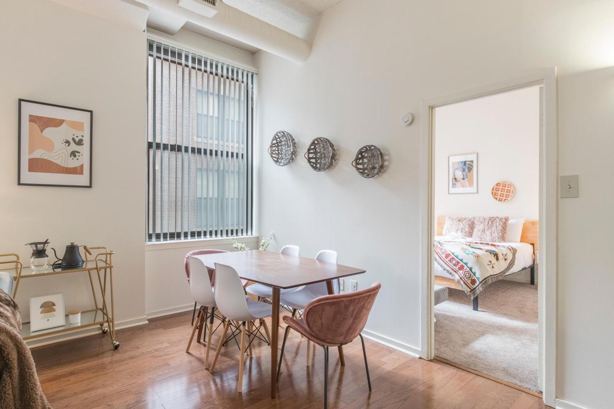Sleeps 4! 2Br, Gym, Free Parking, Close To Major Attractions Philadelphia Exterior photo