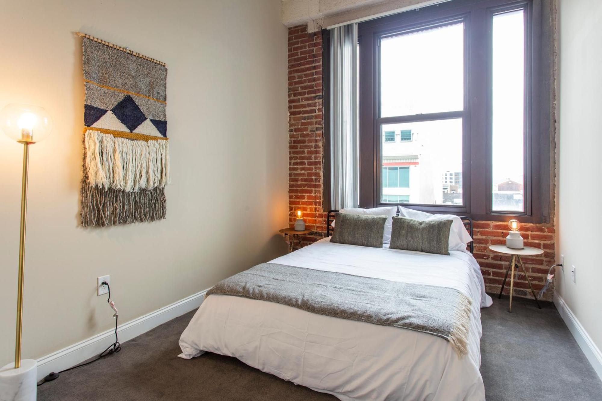 Sleeps 4! 2Br, Gym, Free Parking, Close To Major Attractions Philadelphia Exterior photo